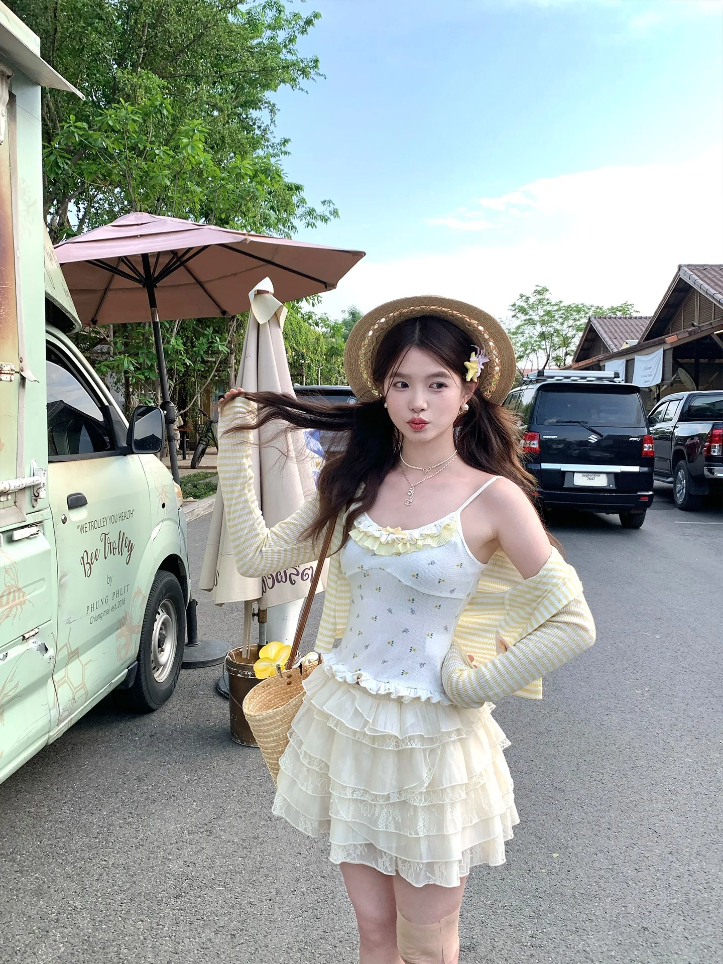 Acaine Cloud Lace White Short Sequin Lace Trim High Waist A-Line Cake Skirt Women Summer Skirts Bright Thread Polyester Fiber
