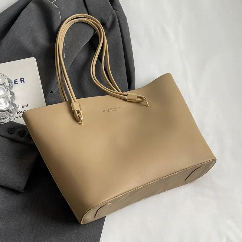 This Year's Popular Versatile Red Bridal Bag Women's Leather High-end Fashion Wedding Bag Large-capacity Tote Bag  New Handbags