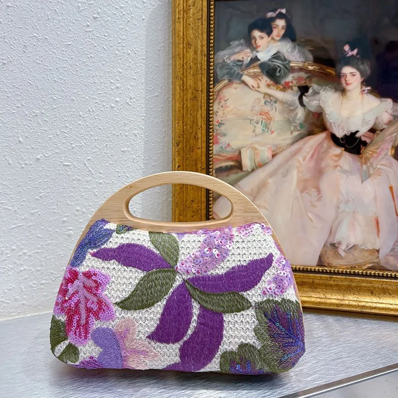 

Vintage literature and art, national style, new Chinese dinner bag, embroidered sequins, floral ladies chain, wooden clutch bag