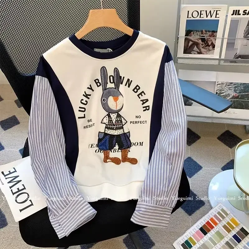 

Stripe stitching fake two-piece round neck sweater women's early autumn design sense niche American retro rabbit pullover