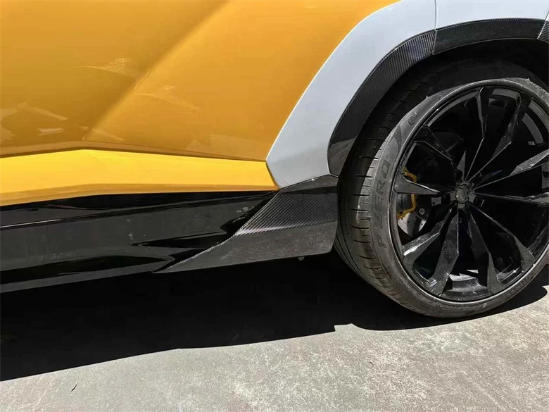 

For Lamborghini URUS S Upgrade 1016 Style Dry Carbon Fiber Side Skirt Side Spoiler