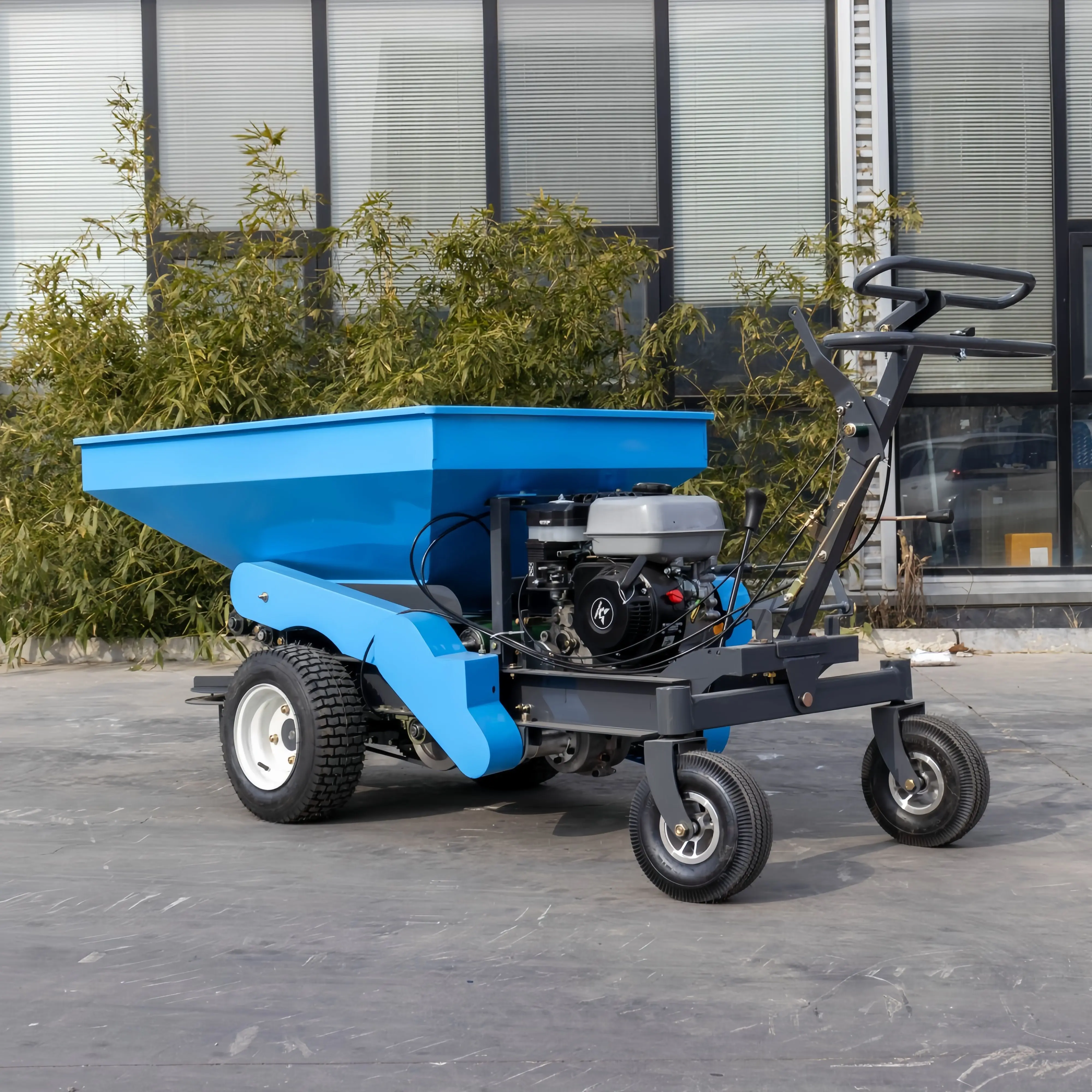 Fuel Powered   Spreader for Export Self Propelled Automatic Model Small Scale Farmland   Broadcasting Machine