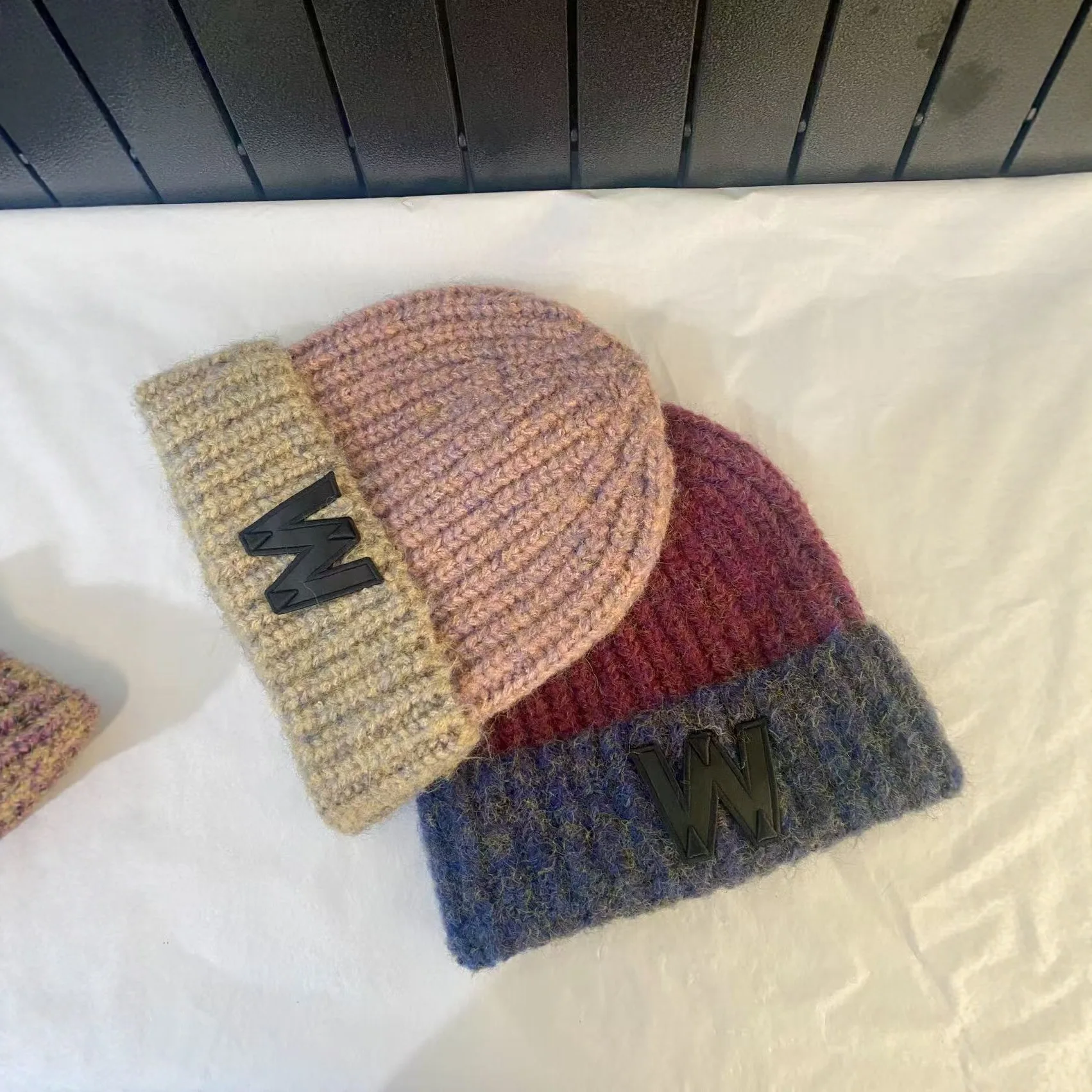 Unisex KoreanStyle W Letter Knit Beanie Thick Needle Big Head Circumference Warm Winter Hat Trendy Versatile Cold WeatherCap