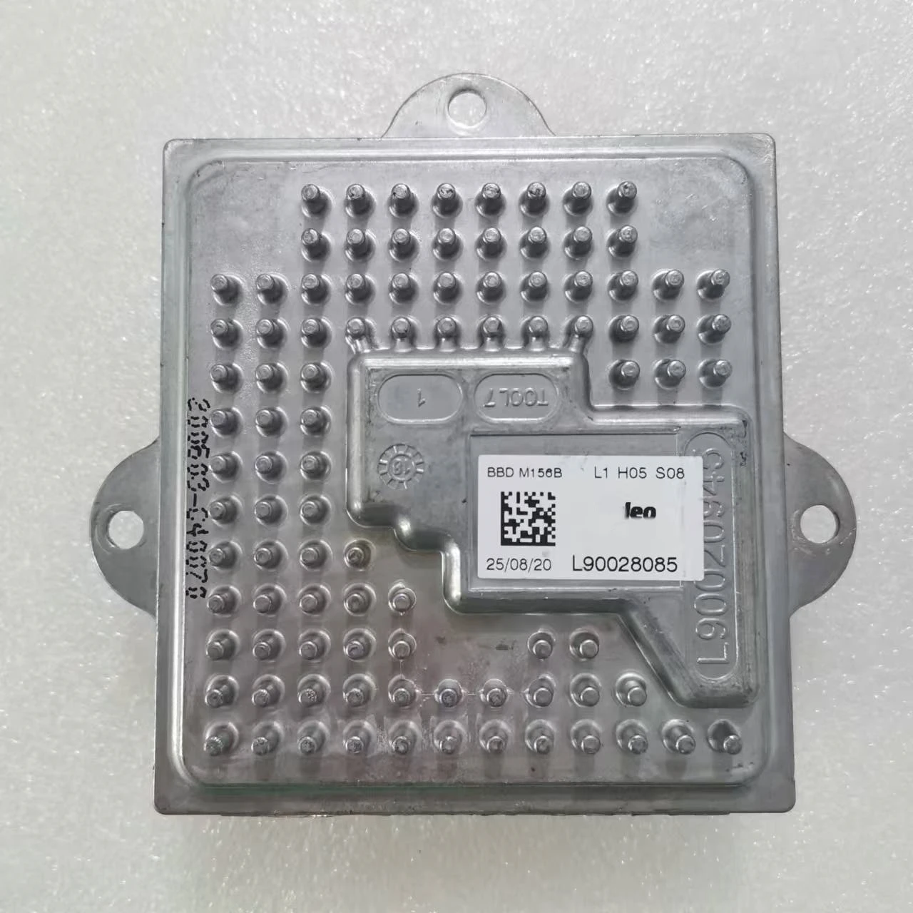 

L original 90028085 Módulo LED adequado para Maserati Levante Presidente módulo de luz diurna reator L 90020945