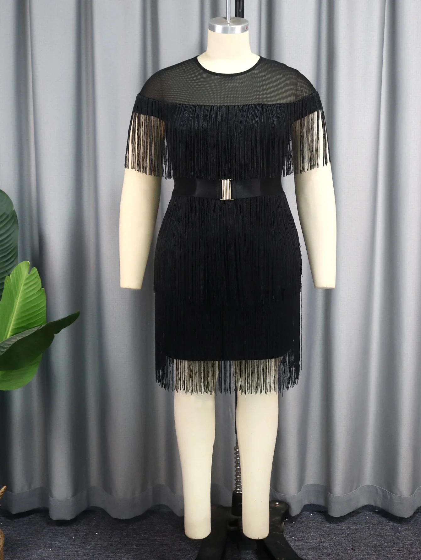 Women Knee Length Fringe Dress O Neck Transparent Patchwork Sleeveless Empire Cocktail Event Party Tassel Outfits with Belt