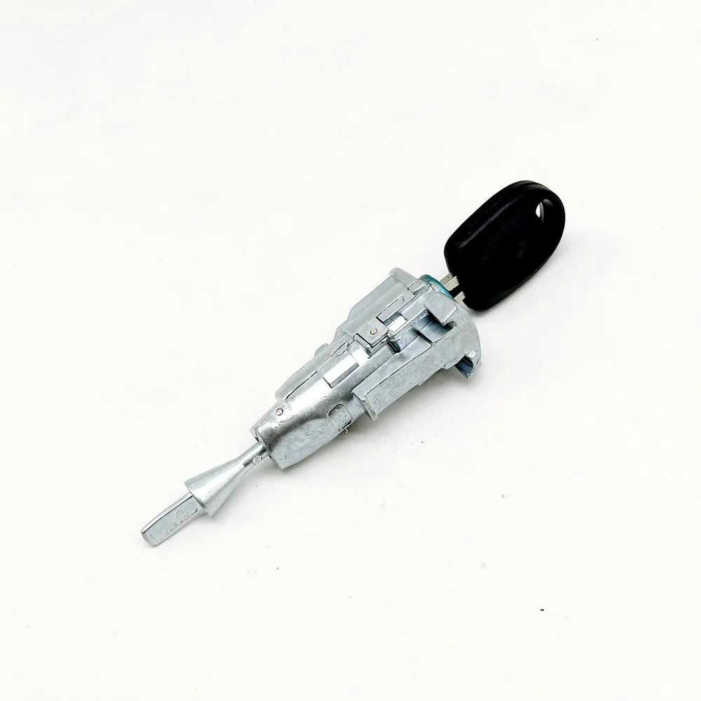 

Для VW Sagitar Jetta Golf 2006-2014 цилиндр дверного замка автомобиля в сборе 1K5837167B