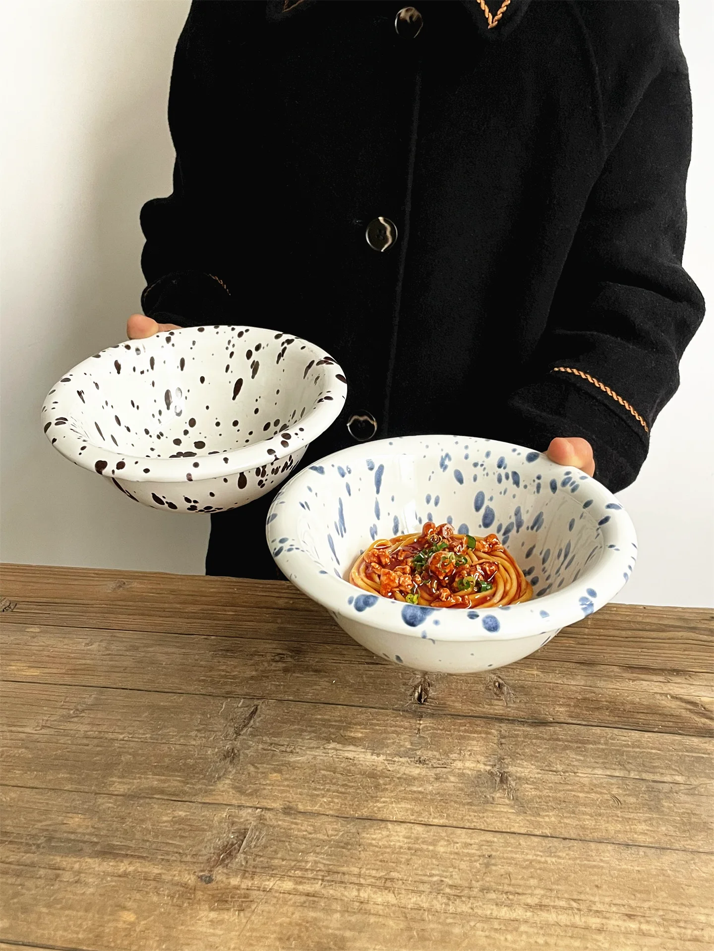 

Underglaze Ceramic Simple Yet Elegant Salad Bowl Creative Cap Shaped Soup Bowl round Small Soup Bowl for Home Use