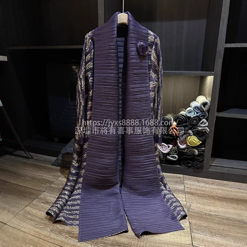 Abaya Miyake Pleated Trench Coat 2025 Fall Long-sleeved Loose Senior Sense Pleat Hot Gold Cape Robe Jacket Thin Long Section