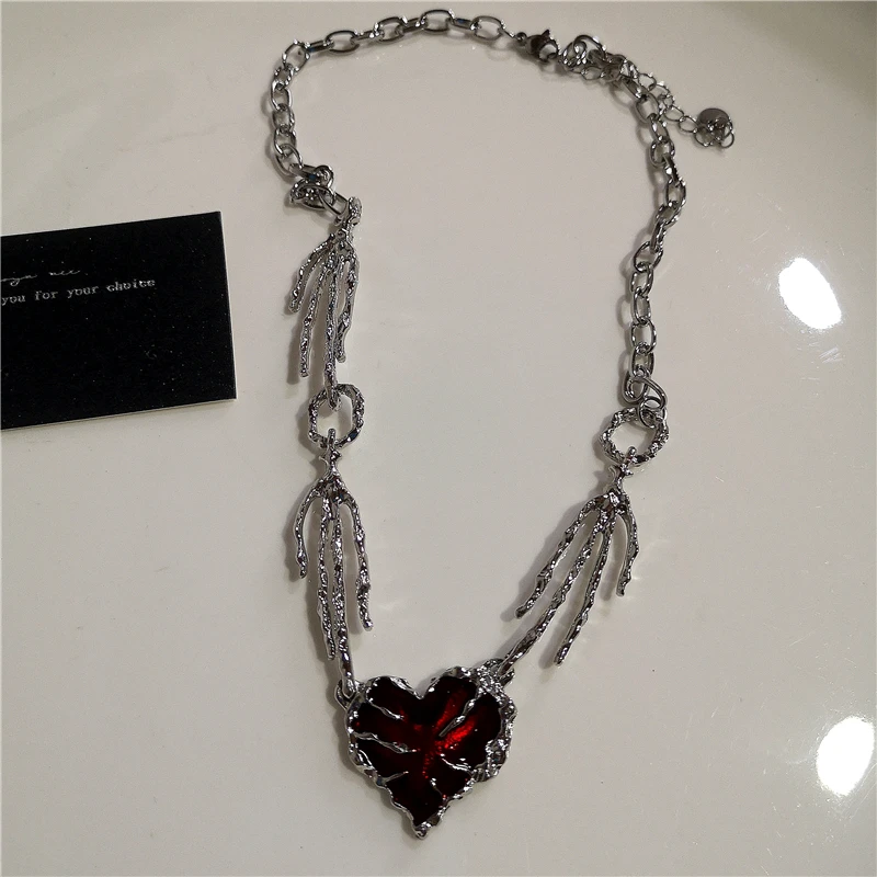 Punk Rock Y2K Schwarz Stern Kreuz Rotes Herz Anhänger Geist Klaue Halsband Kette Halskette Männer Frauen Goth Vintage Grunge EMO Zubehör