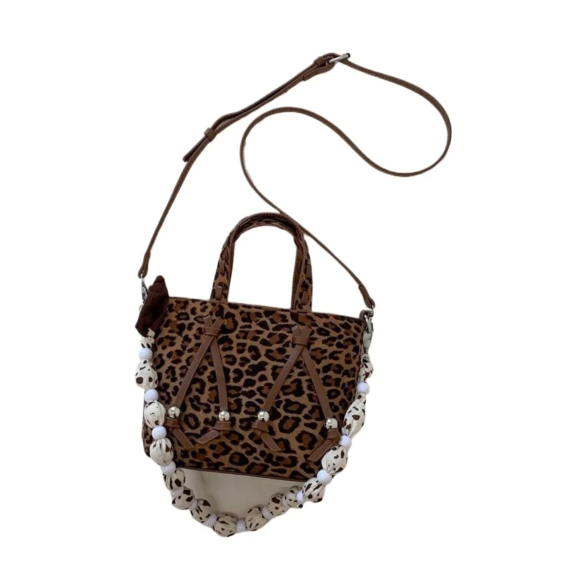 

Popular Popular Super Popular Niche Leopard Print Bag Women's New Autumn and Winter Versatile Messenger Bag Portable Bucket Bag
