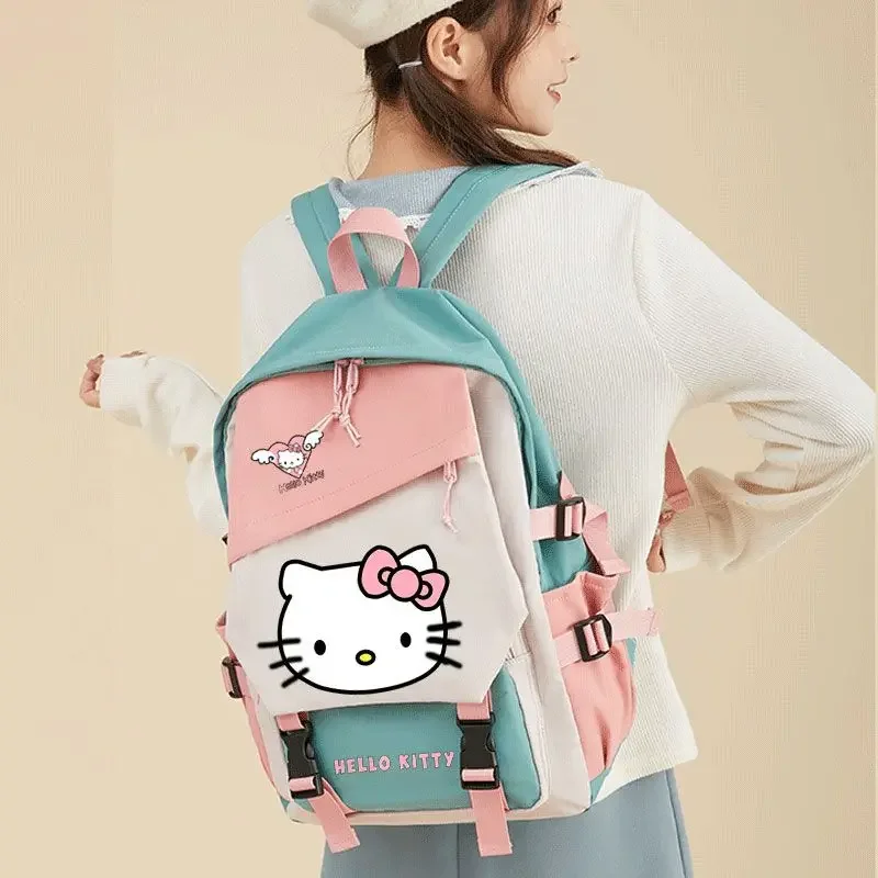 MINISO Plecak Hello Kitty o dużej pojemności Trend w modzie Luksusowa marka Kawaii Tornister Wodoodporna tkanina nylonowa dla dziewczynki Studentka