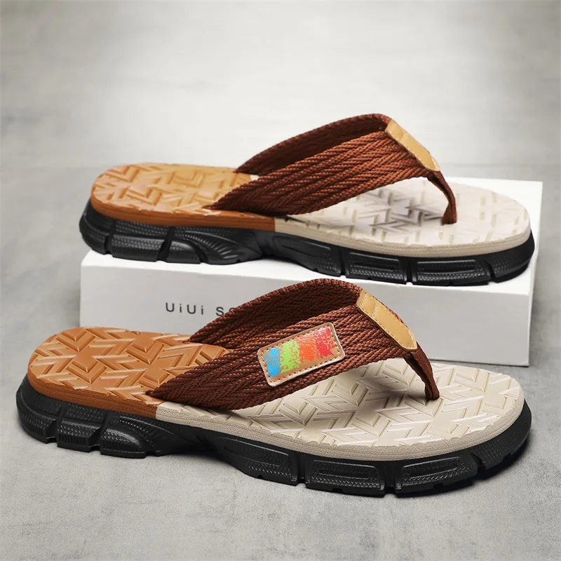 

Классические мужские тапочки, новые летние мужские тапочки, дышащие роскошные мужские сандалии, пляжные уличные мужские шлепанцы, большие размеры 44