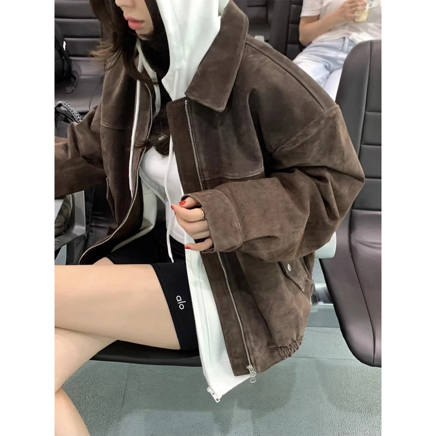 Retro Sle Women's ort Jaet Loose Fit Flip Collar Deer Skin Velvet Summer Casual Coat Small Size Lady Top Zipper Closure