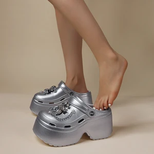 Sapatos de jardim sola grossa para mulheres, deslizamento em tamancos, sandálias plataforma cunha, corrente da moda feminina, tamancos DIY, verão, 2024 8 principais vendas sandalia salto alto cunha - №3