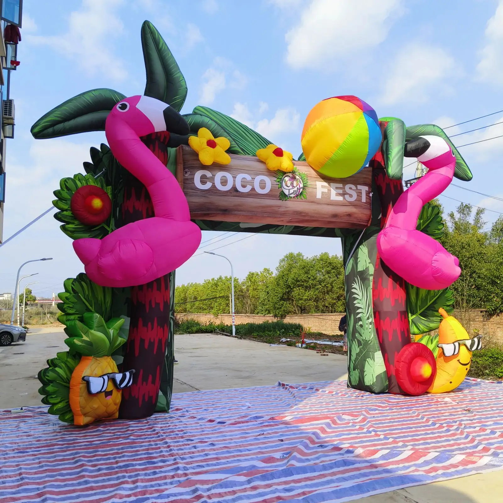 Custom LOGO Inflatable Tropical Style Summer Beach Party Props Pink Flamingo Palm Tree Arch Hawaiian Decoration