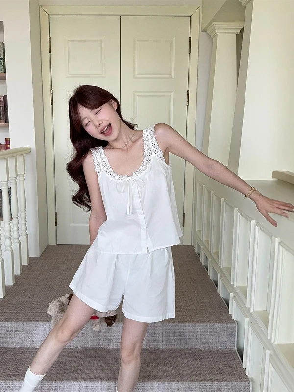 2025 Summer Korean Version of Pure Cotton Suspender Pajamas Women's Hollow Lace Sweet Girl Vest Shorts Loungewear Set