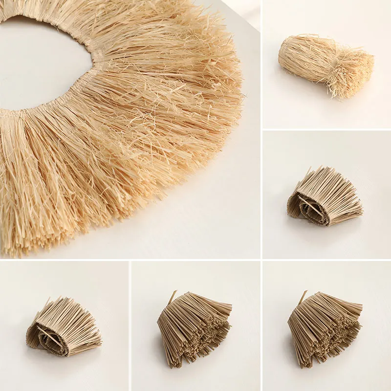 Les Pompons en Raphia Tendances, Utilisations et Avis Clients