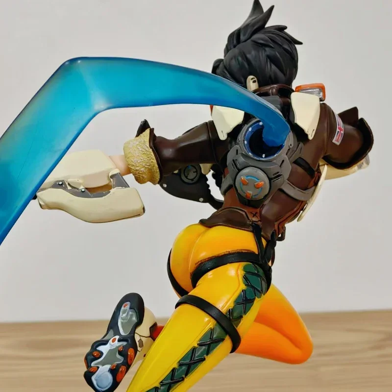 28 cm Hot Game OW Over horloge Action Figure Tracer met Licht Update Versie model standbeeld Prachtige Collectible Gift home decor