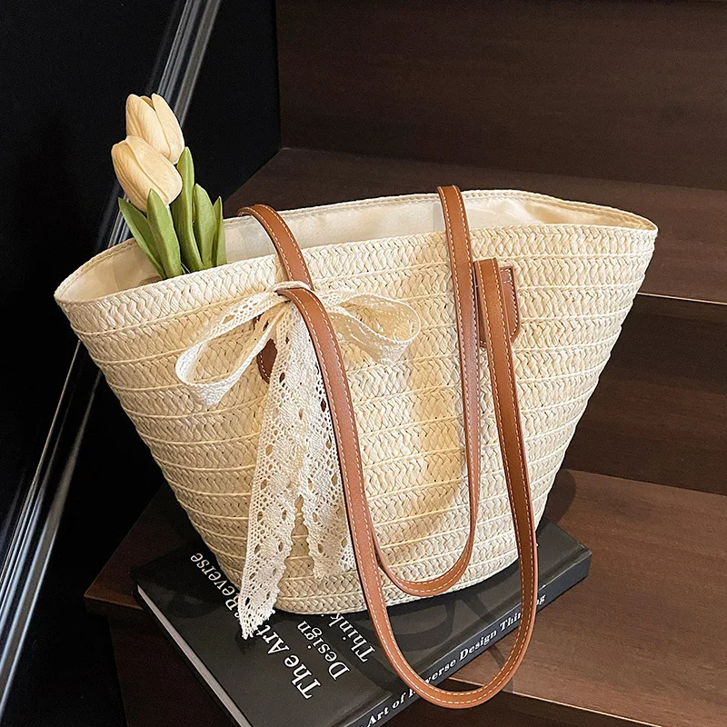 

Beach straw woven shoulder bag for women with a high-end feel, large capacity for versatile commuting, vegetable basket tote bag