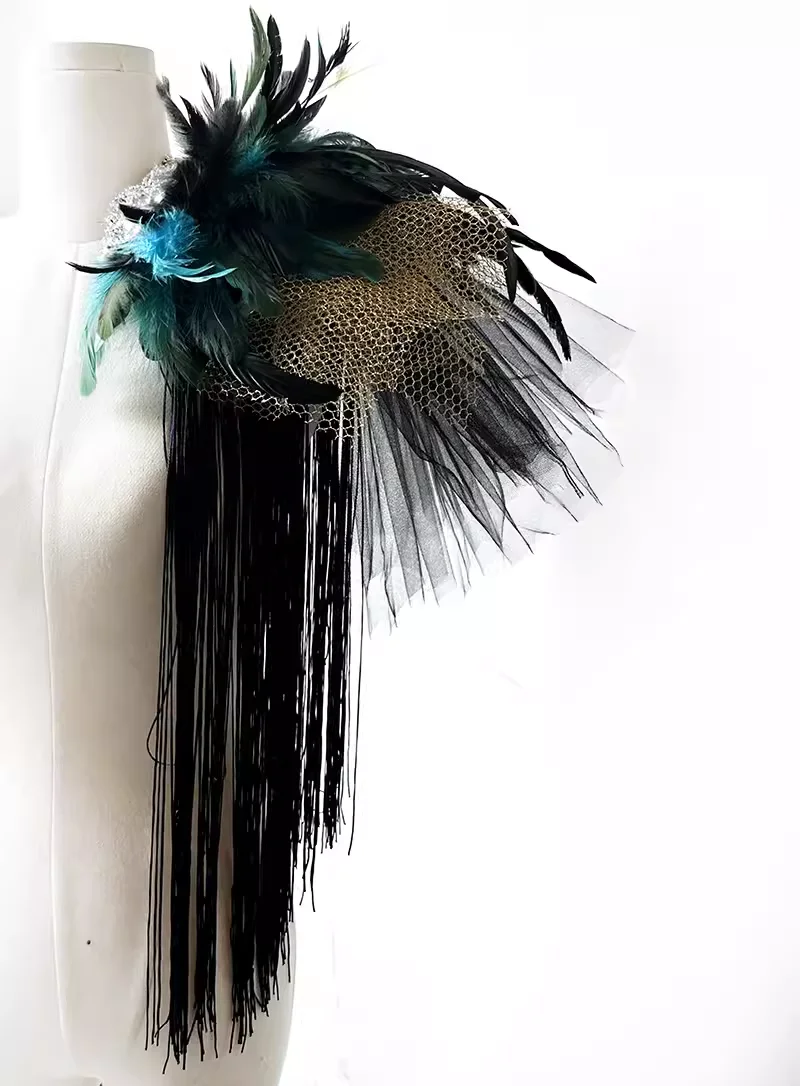 كتاف ريشة شرابة غير منتظمة بروش كتف مبالغ فيه كتاف/كتافية مسامير/سترة إسكابولاريو ديكور المضيف #1