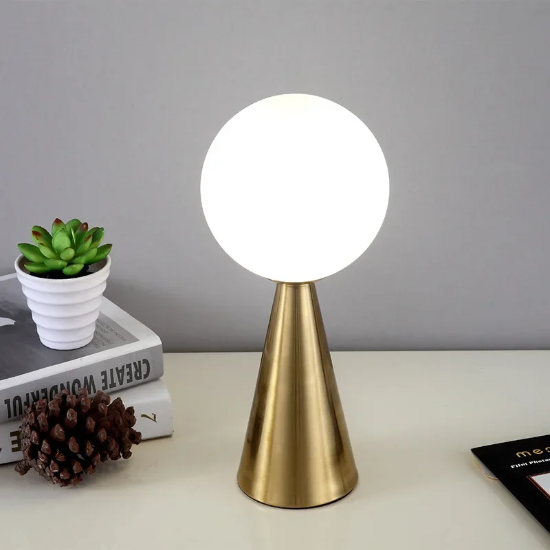 

Internet Famous Spherical Desktop Table Lamp With Milky White Lampshade Nordic Minimalist Creative Bedroom Bedside Table Lamp