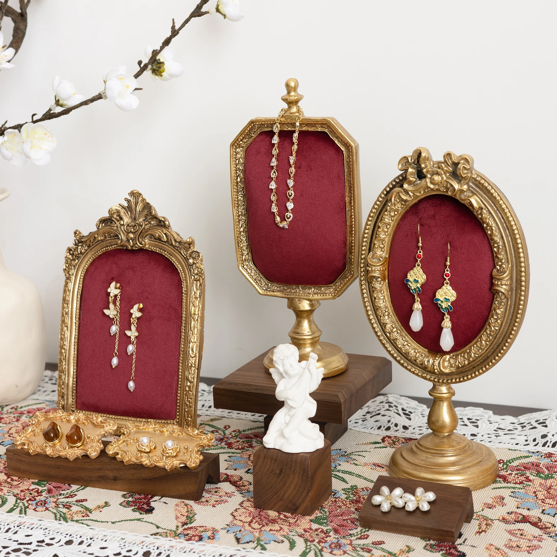 

Burgundy Velvet Jewelry Display Stand, Vintage Photo Frame Earring Necklace Organizer, Portable Multi-Layer Tray for Live Stream
