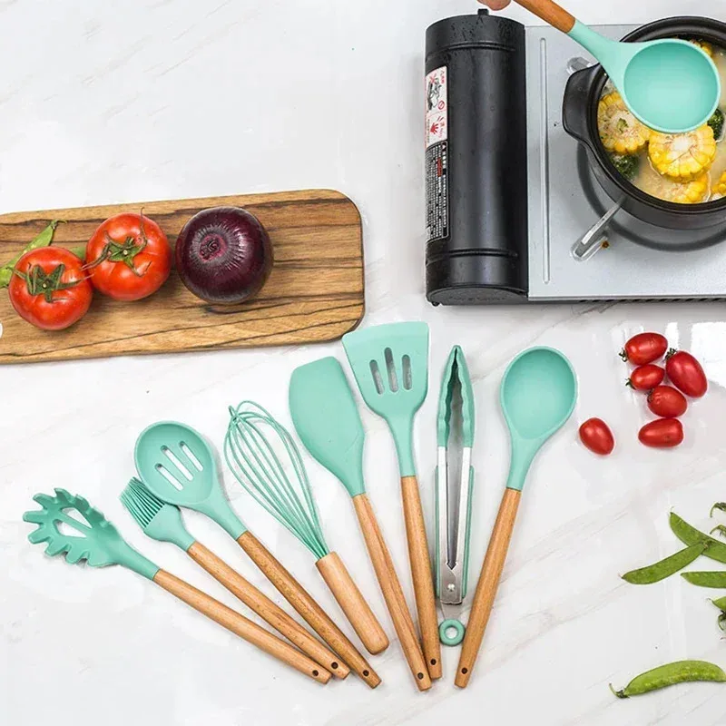 12Pcs Silicone Cooking Utensils Set Wooden Handle Kitchen Cooking Tool Non-stick Cookware Spatula Shovel Egg Kitchenware Beaters image 4