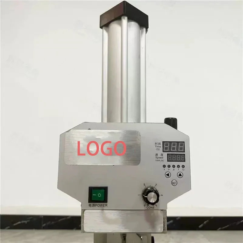 Máquina peladora de coco compacta y eficiente