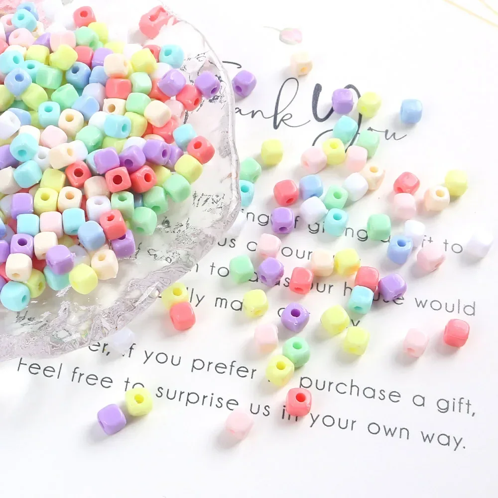 300pcs Color Acrylic Beads 4mm  Loose Spacer Seed Beads for Jewelry Making Keychains DIY Sewing Keychains Accessory