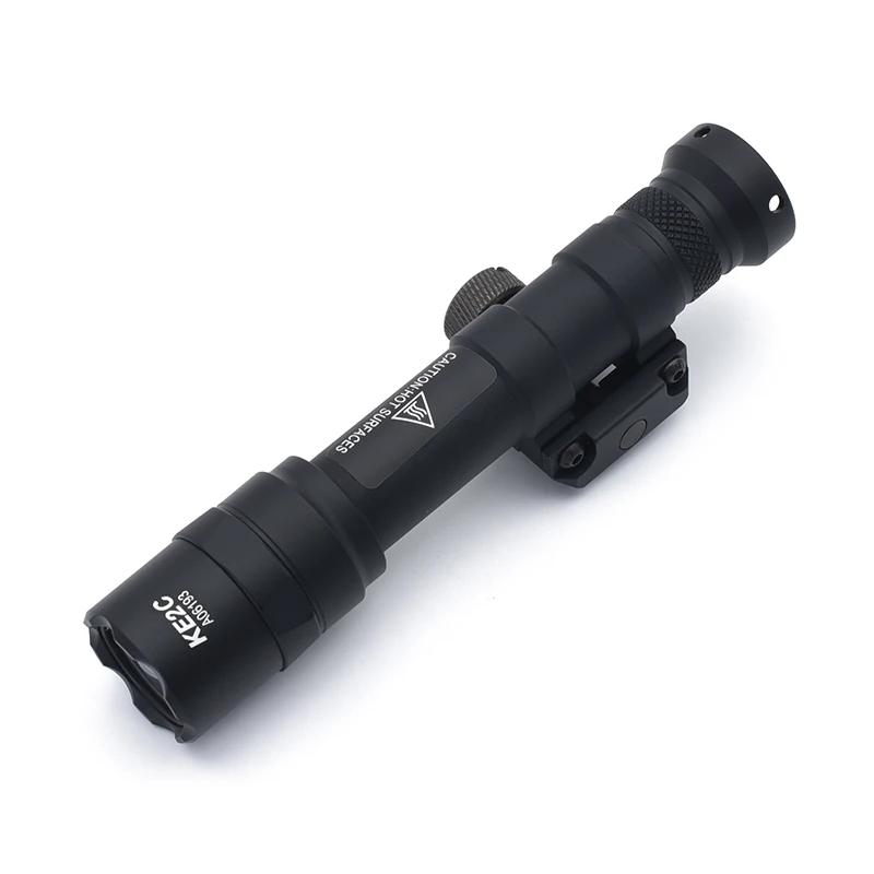 Imagem -03 - Luz da Arma M600 e M600b Lanterna Airsoft Rifle Pistol Scout Light Caça à Tocha Milsim com Picatinny 20 mm