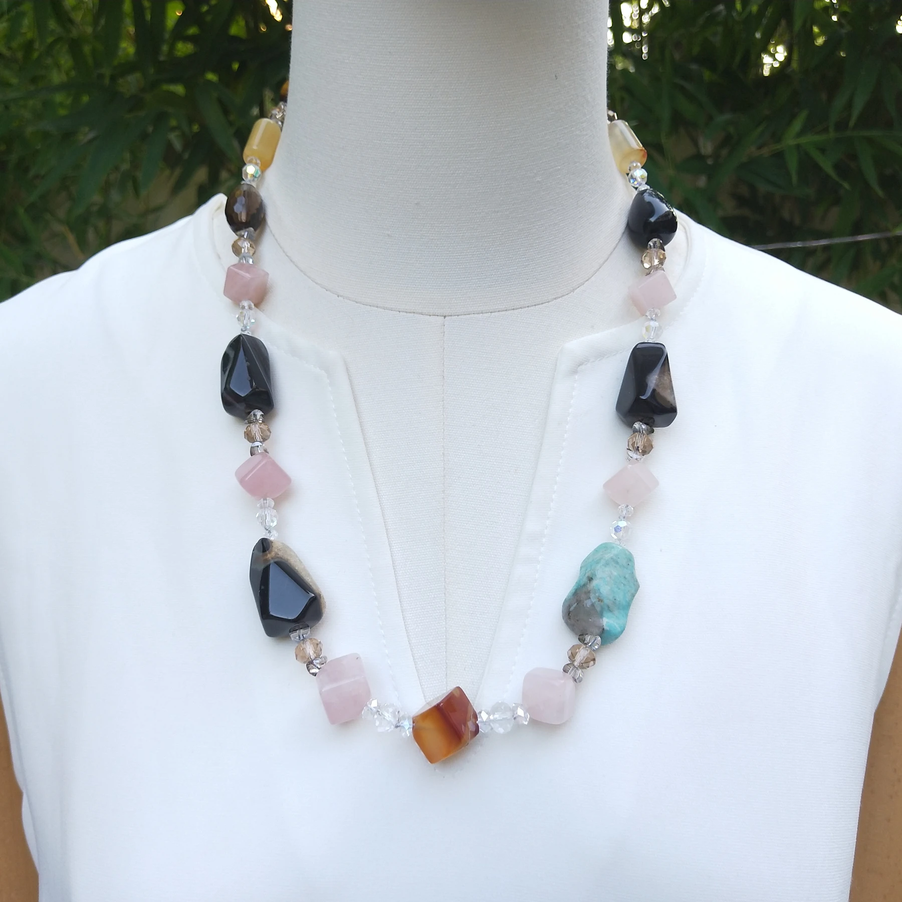 Lii Ji Real Stone Mutil Color Mixed Agate Amazonite Rose Quartz Tigers eye Necklace 52cm Stock Sale Women Jewelry Gift
