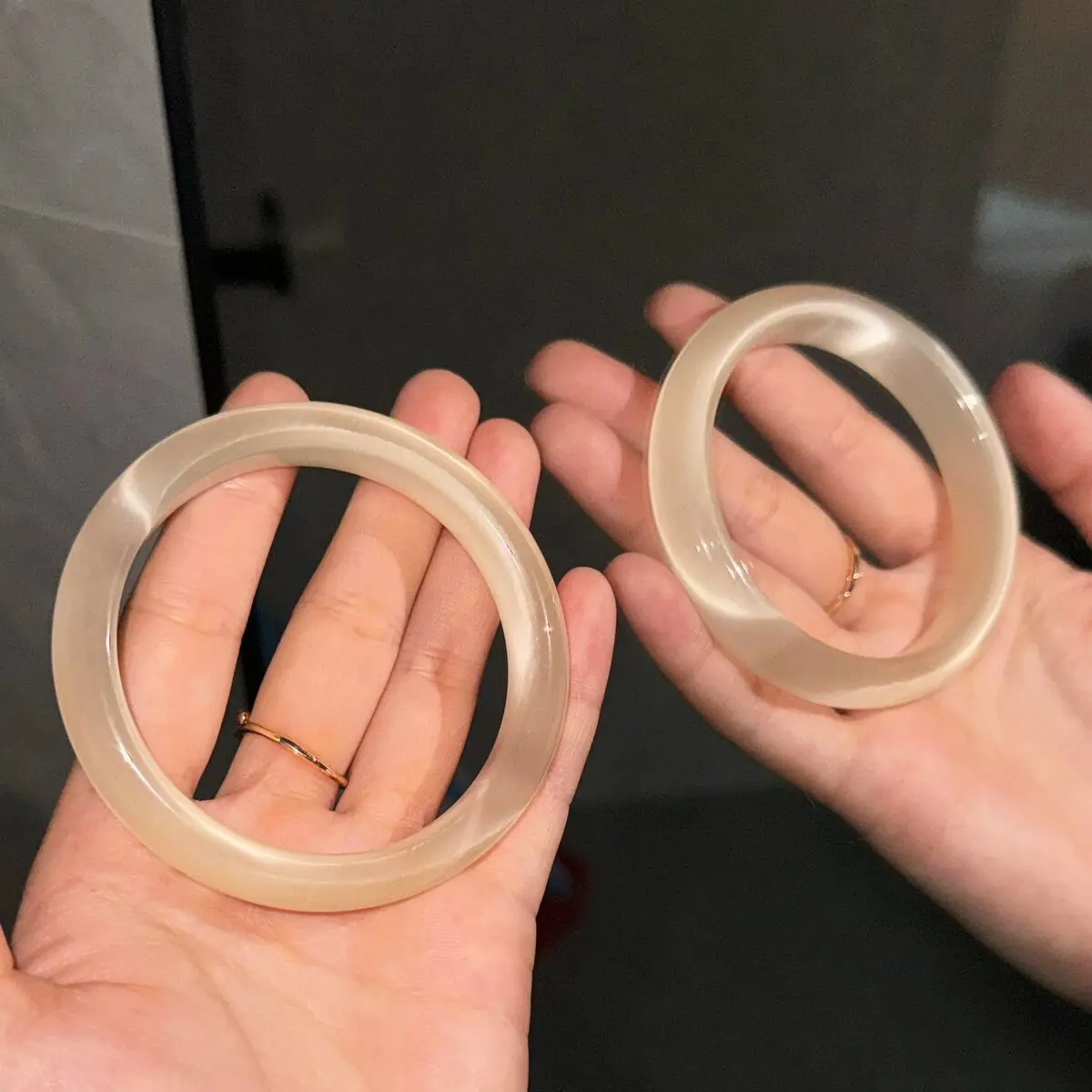 

Champagne opal bracelet high ice gold store gift ice jade bracelet quartz simple and versatile jewelry