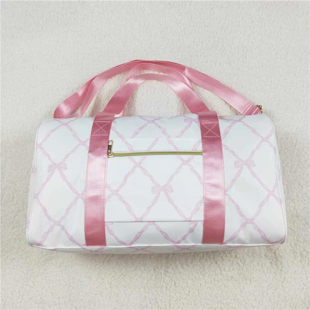 

Pink Bow Duffel Bag Fashionable Travel Luggage for Women with Cute Bow Detailing18.5*11.2*7.9 inches