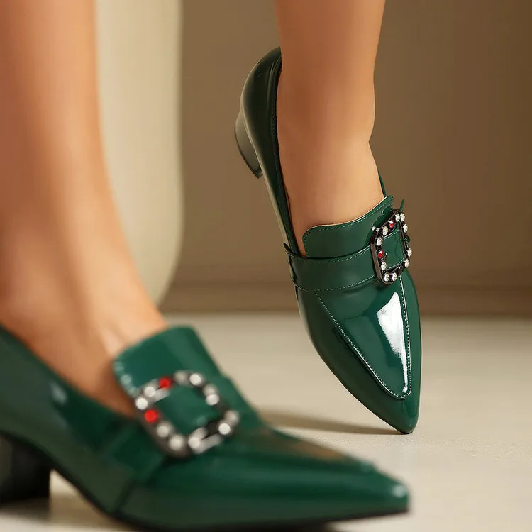 

Лакированные лоферы с бриллиантами, заостренный носок, массивный каблук, блестящие повседневные женские туфли