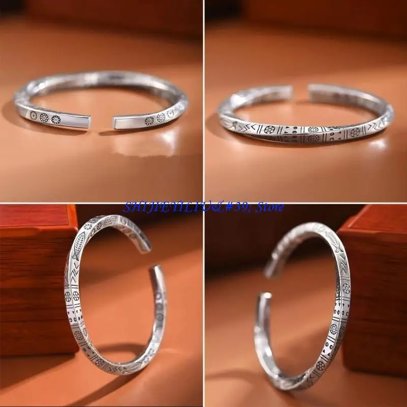 E21F -Bangle Bracelets Simple C-Shaped Open Mobius-Ring Twist Bracelet Cool