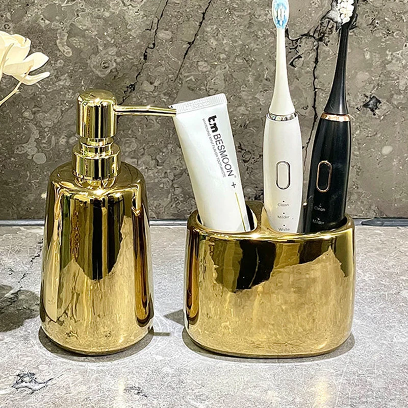 High-grade Electroplated Gold Ceramic Bathroom Accessories Set Hand Sanitizer Bottle Toothbrush Holder Home Bathroom Decoration