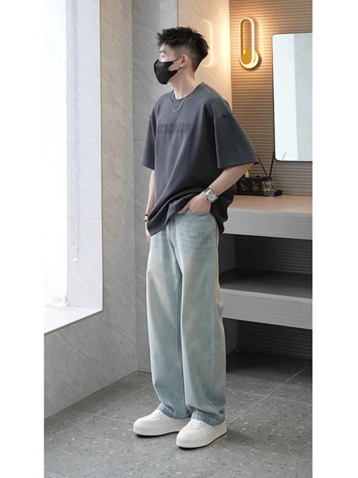 

Светло-голубые мужские джинсы прямого кроя с легким клешем, летние, в стиле High Street, из прочной хлопково-полиэстеровой смеси