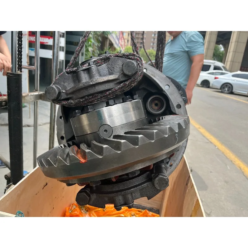 

2025Factory Price Heavy Truck Durable Construction Differential Assembly Reducer Assembly For Dongfeng Truck