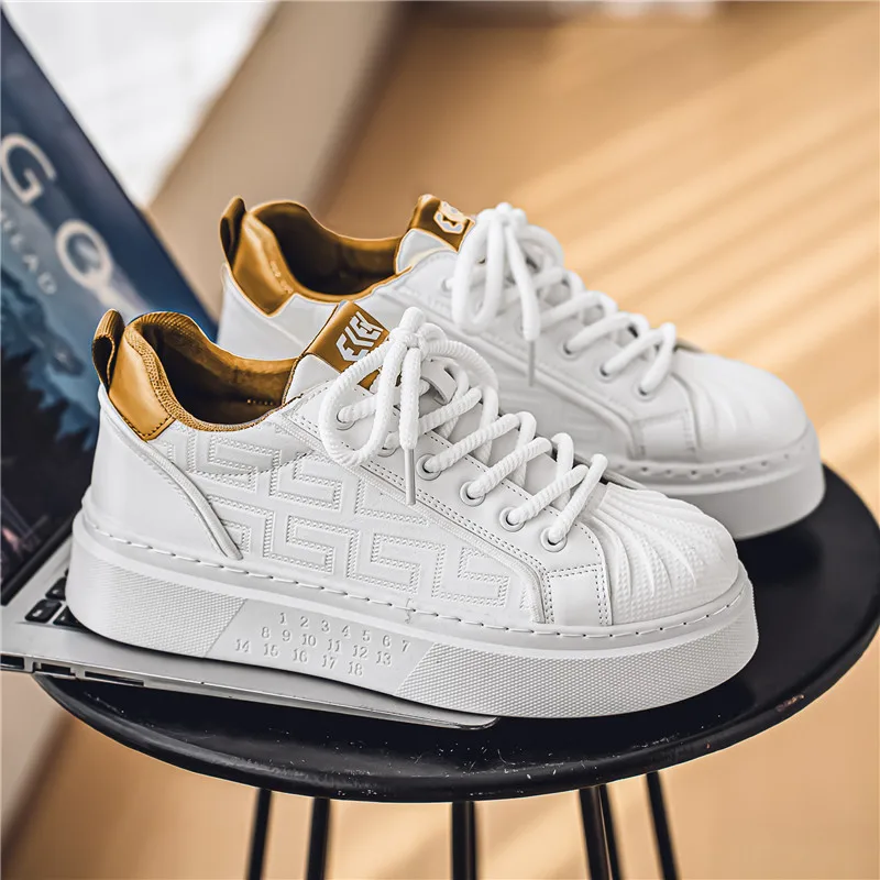 

MODX's new board shoes are fashionable and trendy men's casual shoes