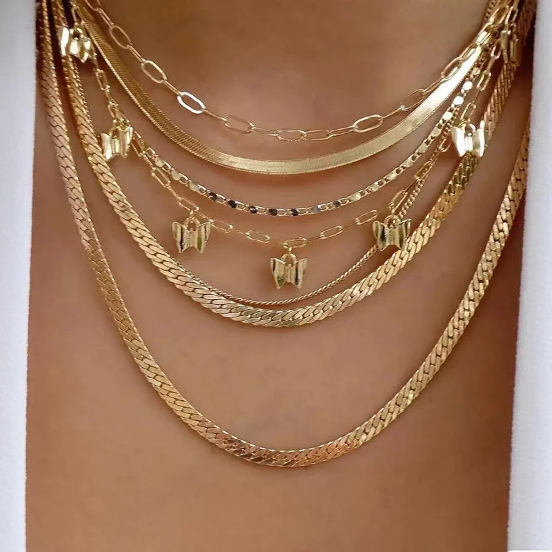 Bohemia Multilayer Crystal Butterfly Pendant Necklaces For Women Hollow Heart Choker Necklace Fashion Jewelry Party Gift N0321