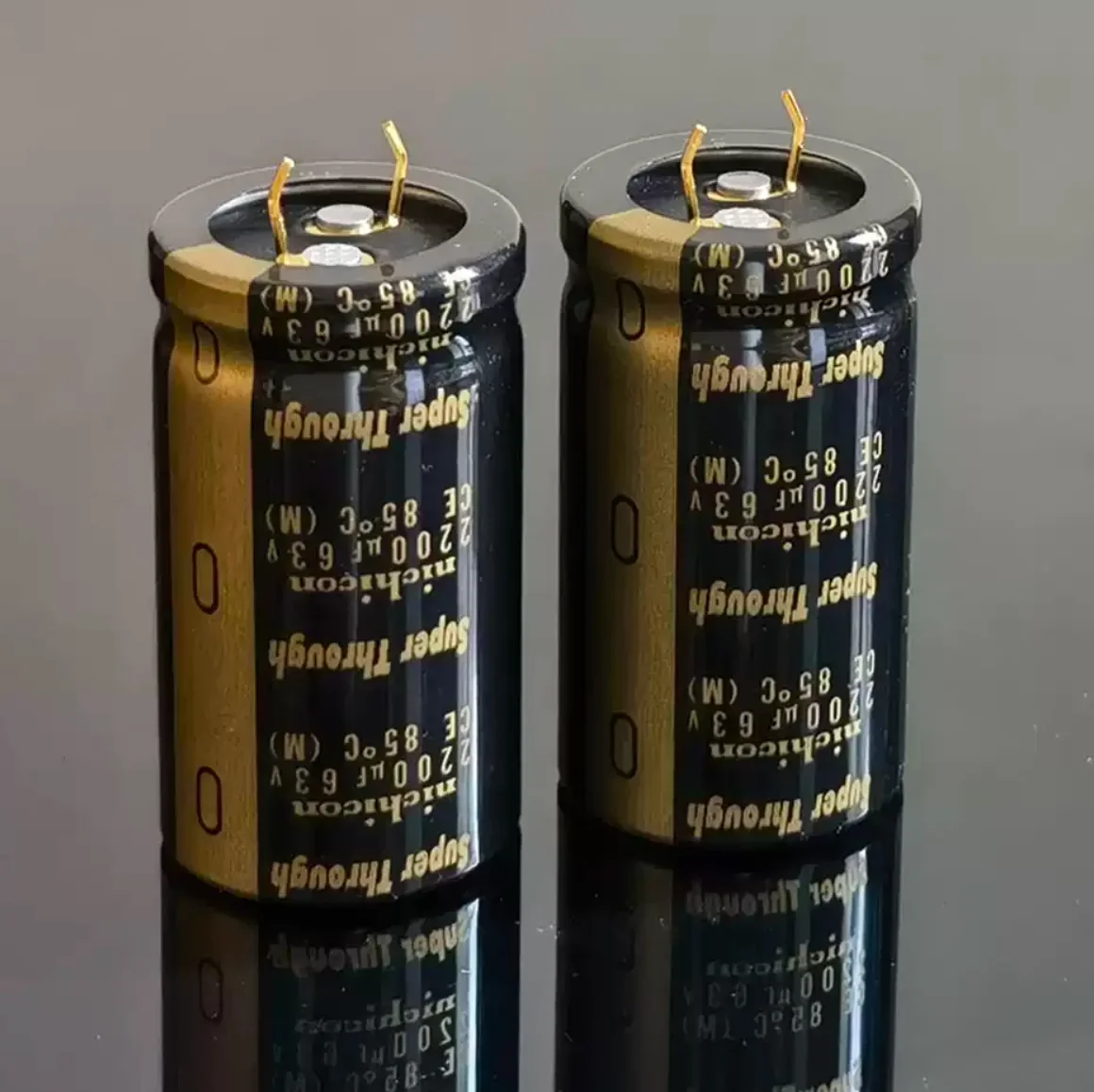 2PCS nichicon LKG TYPE-III 680UF 1000UF 2200UF 25V 35V 50V 63V 100V Super Through Audio Capacitor HI-FI KG free shipping