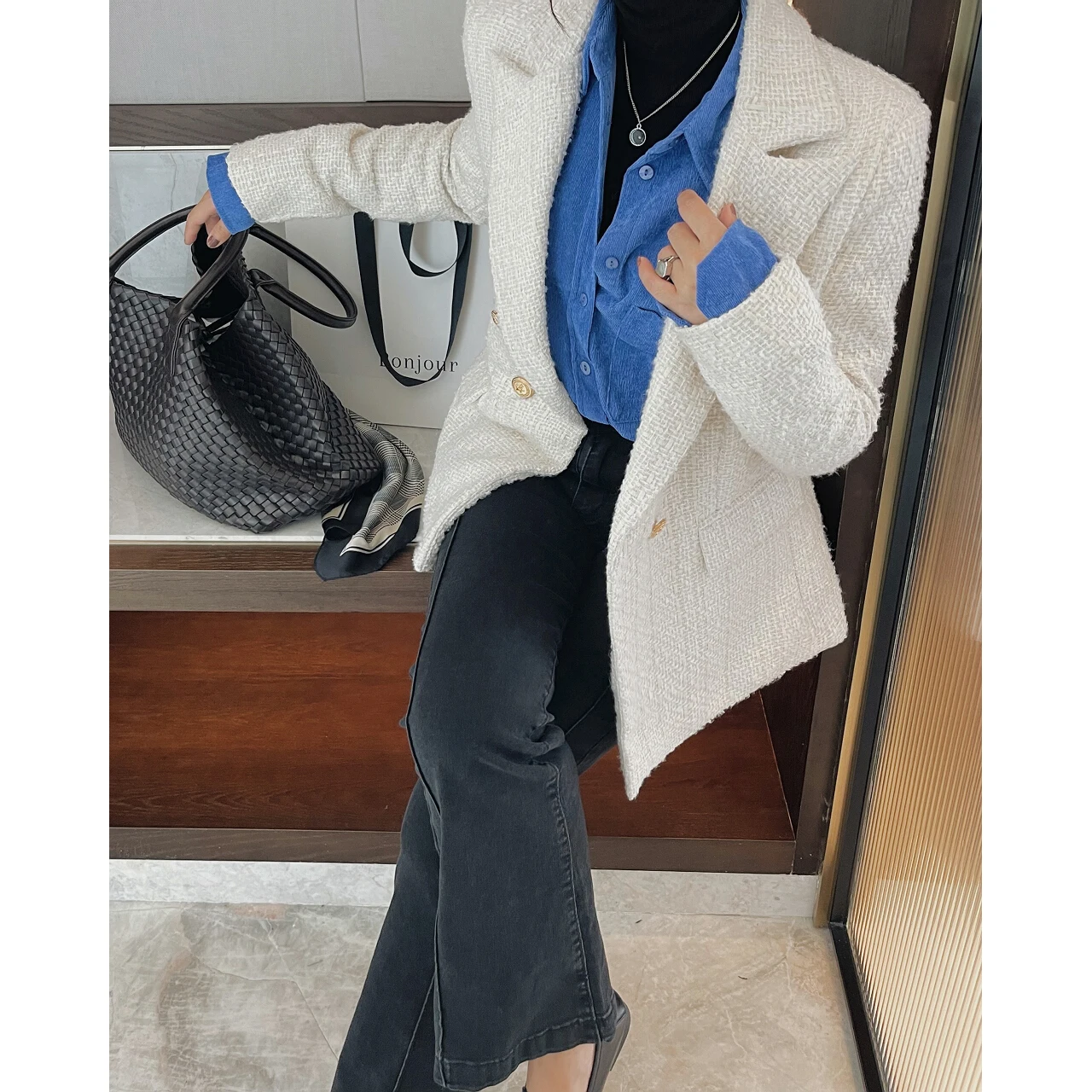 

2022 Winter White Women Trench Coats Heavy Woolen Tweed Jackets Blazers Raincoats Oem Korean Fashion Clothes Overcoat New Y2k