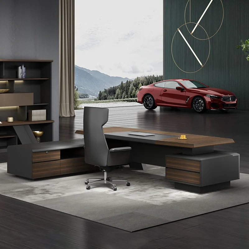 office desk is the executive desk, the manager oversees the office shift desk