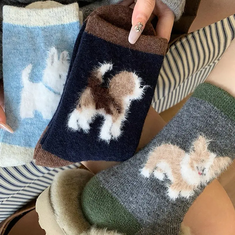 الملونة لطيف أفخم جرو الجوارب للنساء الخريف والشتاء كلية نمط الكرتون كومة الجوارب الرجعية اللون حظر منتصف جوارب أنبوبية #4