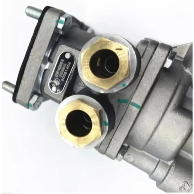 Adapt to the new M3000 brake master cylinder, brake master valve, brake master cylinder DZ96189360079 accessories
