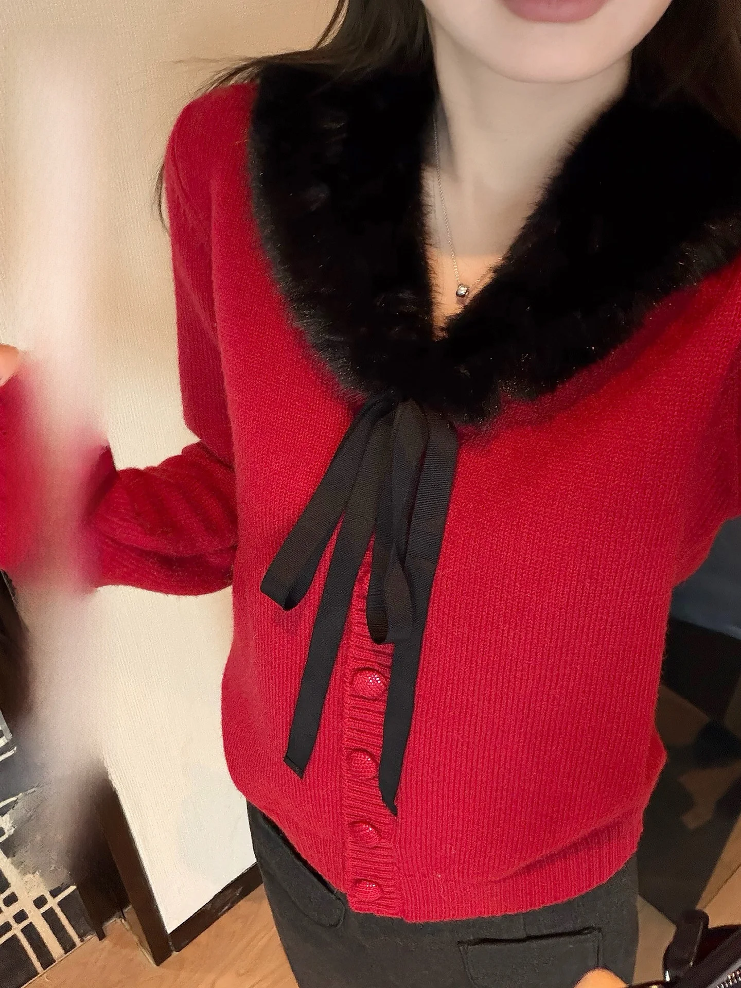 

NingSi Women's V-Neck Slim Fit Knitted Cardigan Winter New Casual Style Belted Fur Collar Outerwear Knitted Open Cardigan Top