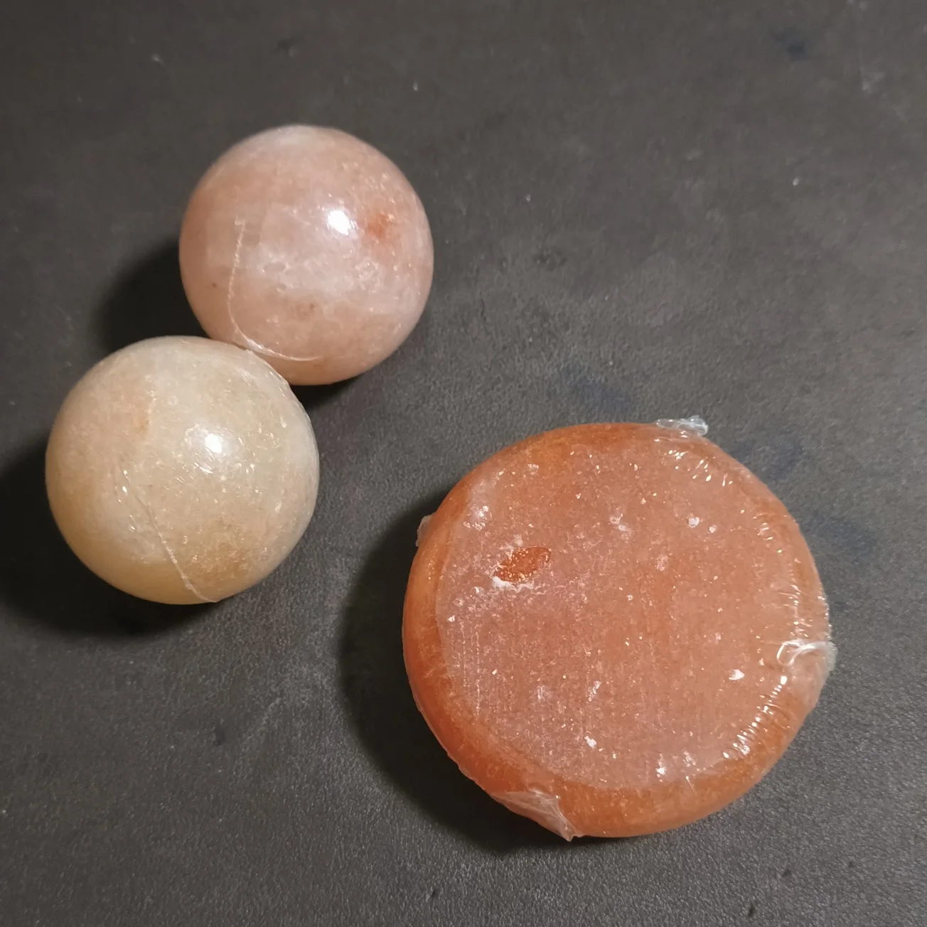 Himalayan natural mineral massage salt soap for pressure relaxation and fatigue health preservation salt hot compress