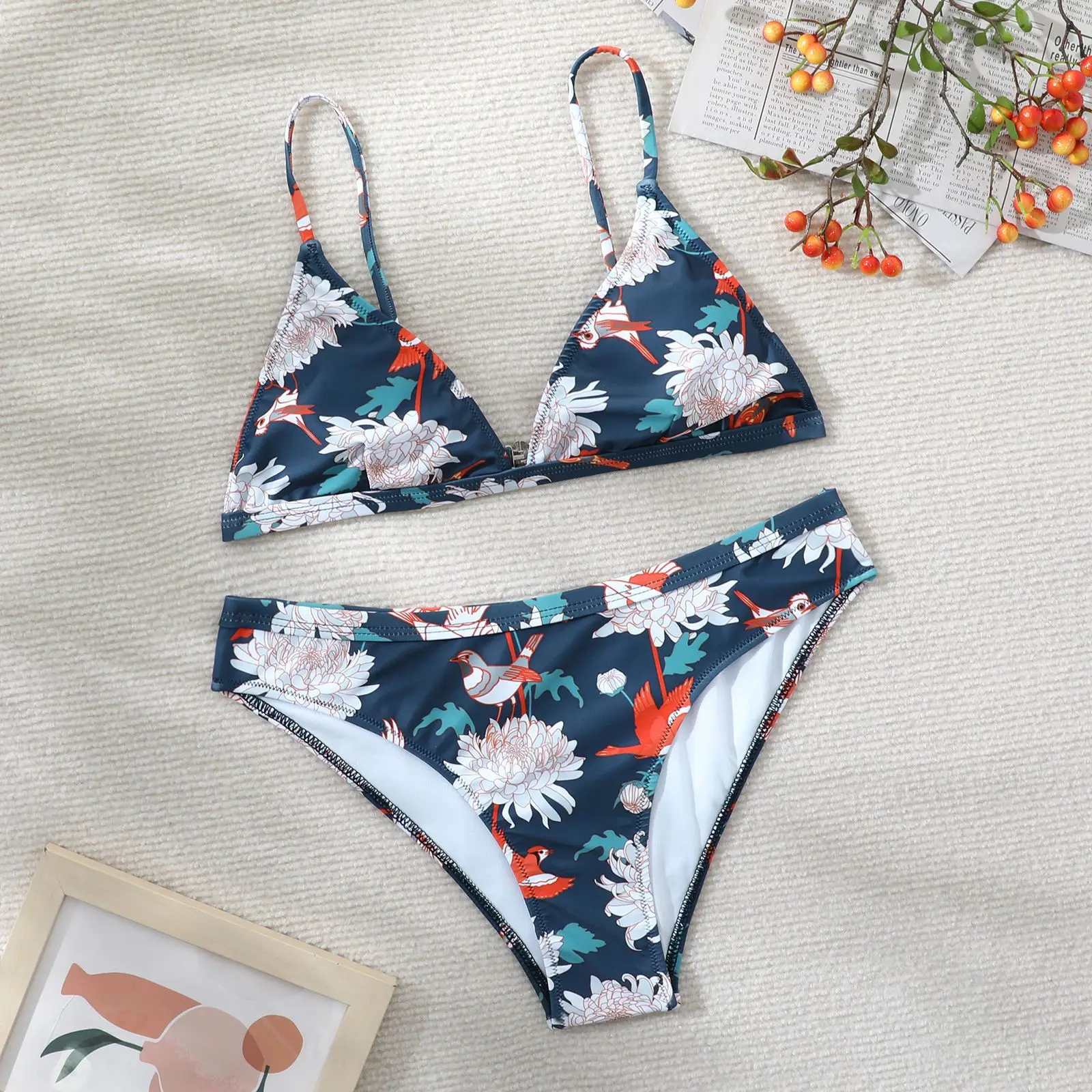 Hot Selling Women Bikini Set With Brief Two Pieces Swimsuit Fashion Printing Good Elastic Lady Sexy Swimwear Bathing Suits