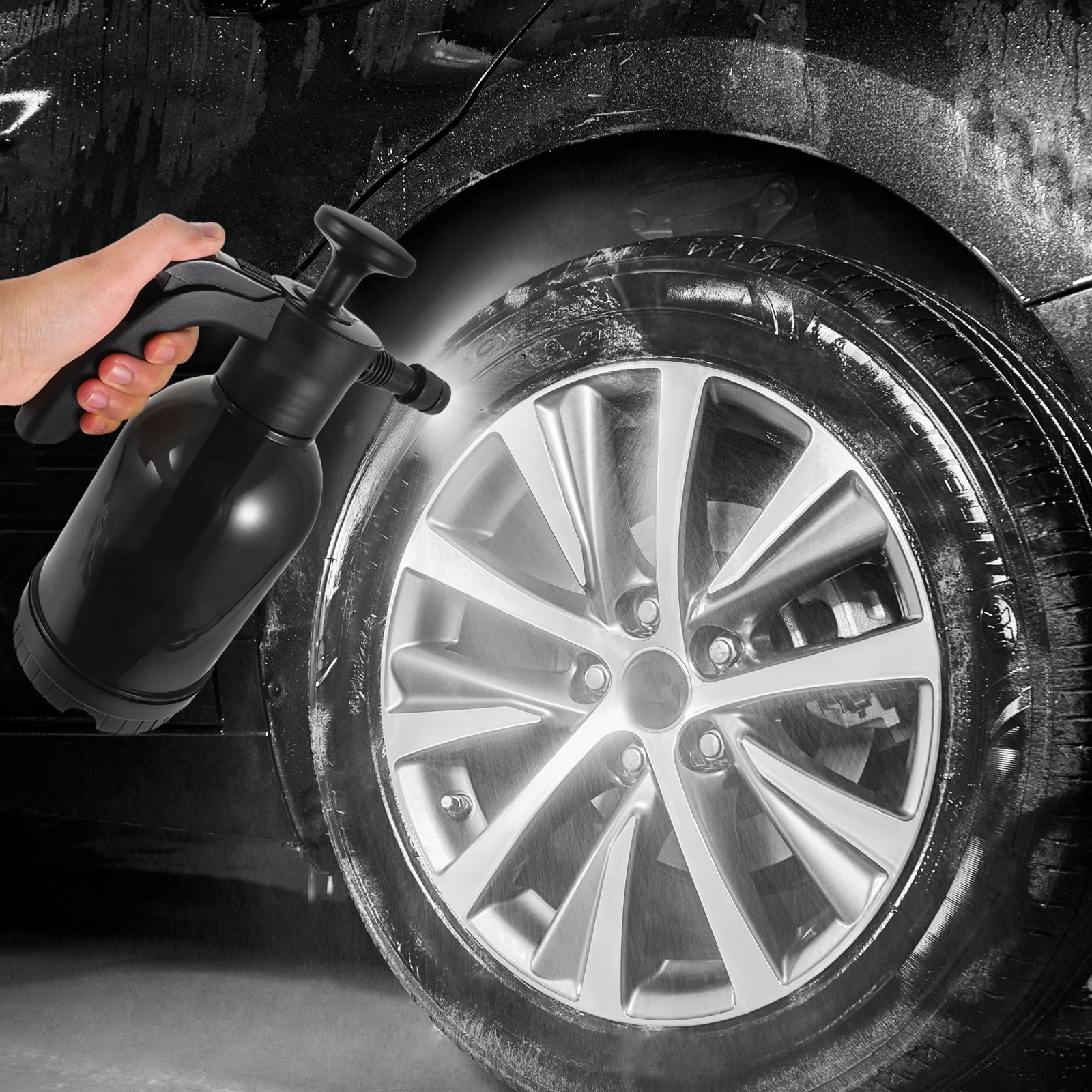 

2L Sprayer Manual Pressure Pump Bottle For Car Wash Garden Cleaning Hand Pump Foam Sprayer Portable Foam Spray Bottle For Car