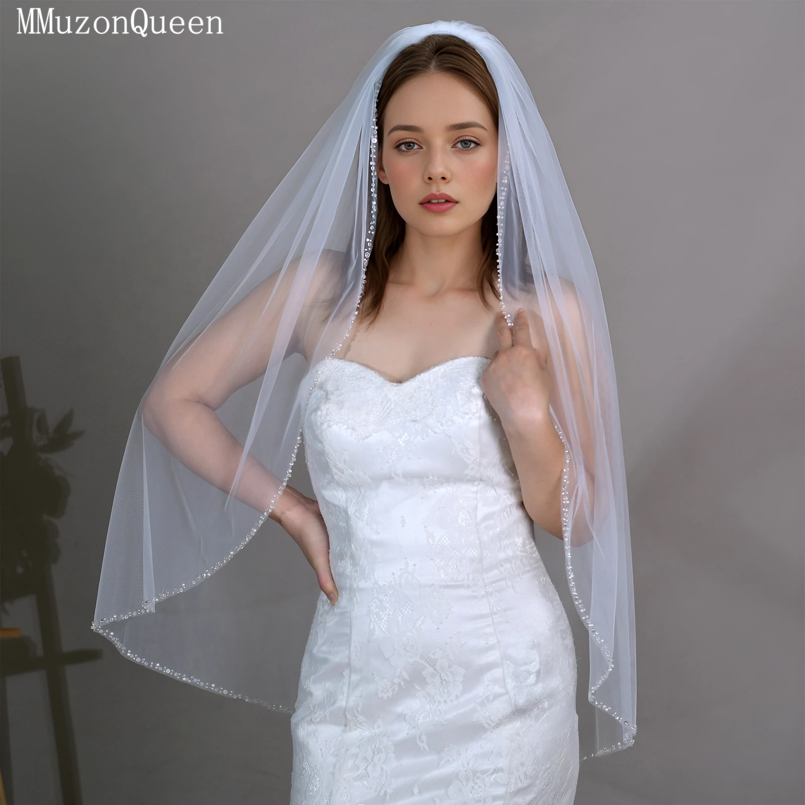 TOPQUEEN V128 Shiny Sequined Bridal Wedding Veil Single Layer Transparent Mesh with Comb Simple and Stylish Bridal Look